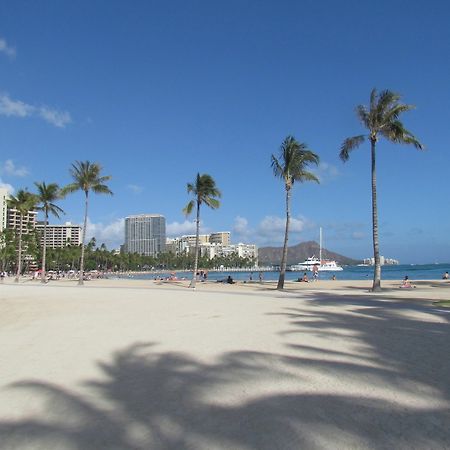 Waikiki Banyan Apt, Walk To The Beach, Free Wi-Fi & Parking Oahu Экстерьер фото